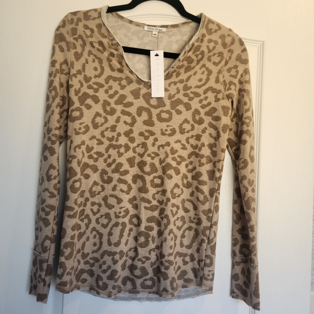 Leopard Print Long Sleeve Top